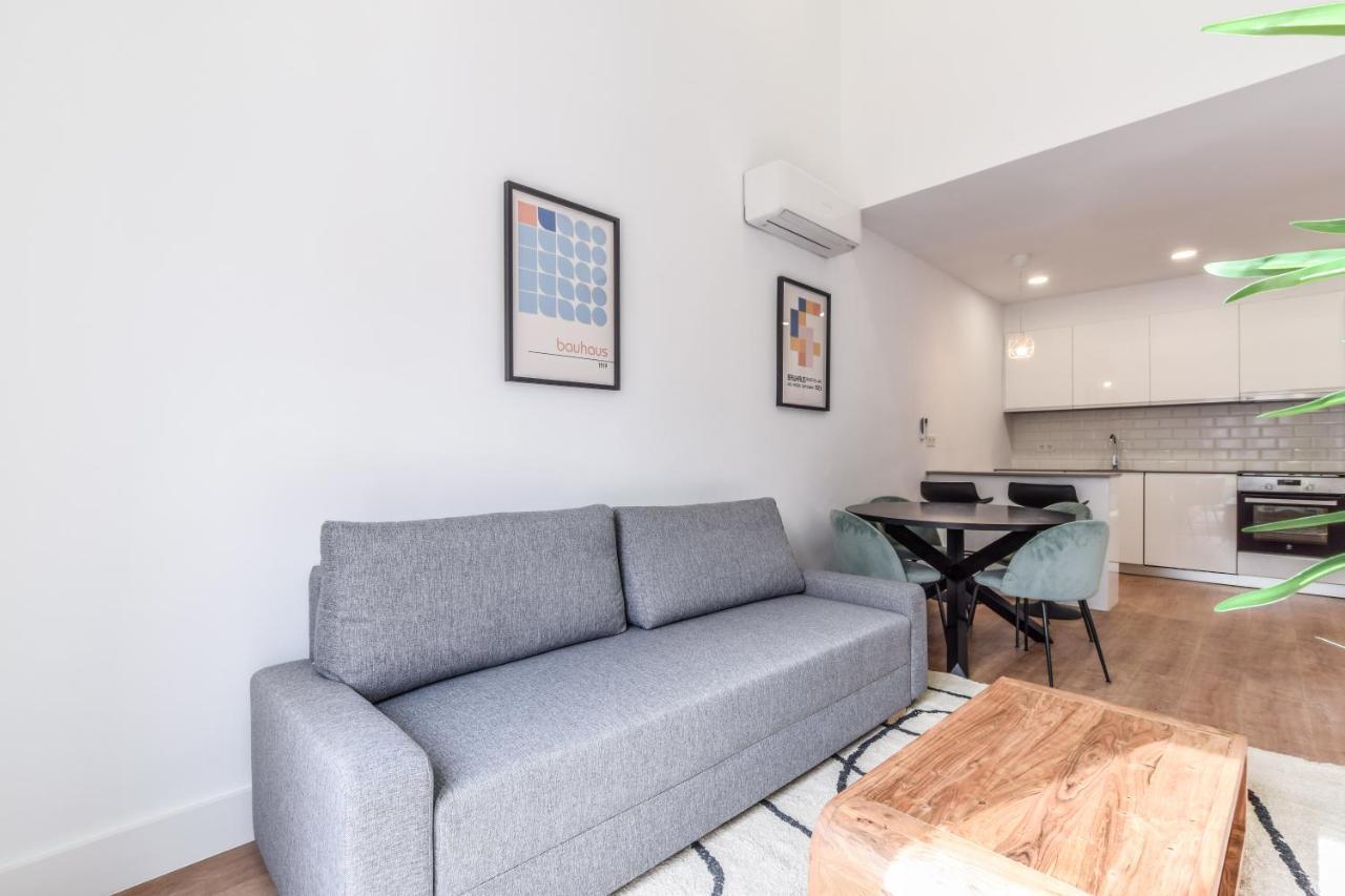 Apartamentos Reformados En Vallecas มาดริด ภายนอก รูปภาพ